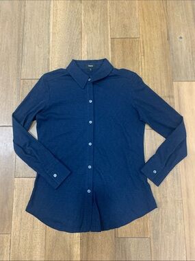 Theory Women’s Size Small  Navy Button Down Dress Shirt